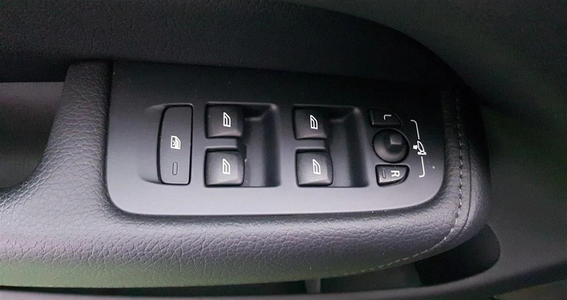 Volvo XC 60 cena 149900 przebieg: 77278, rok produkcji 2019 z Wągrowiec małe 352